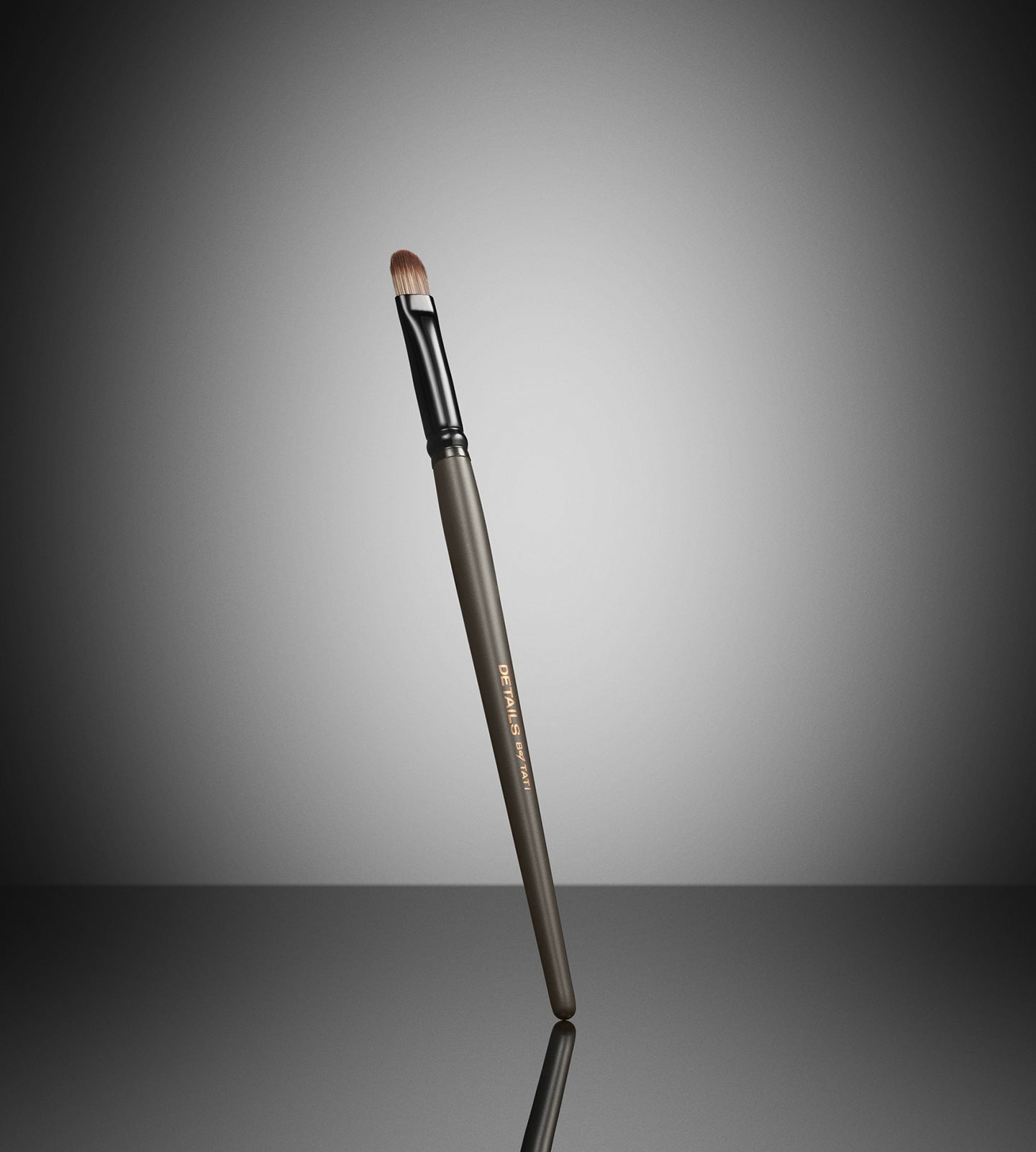 ES-5 Flat Shadow Brush
